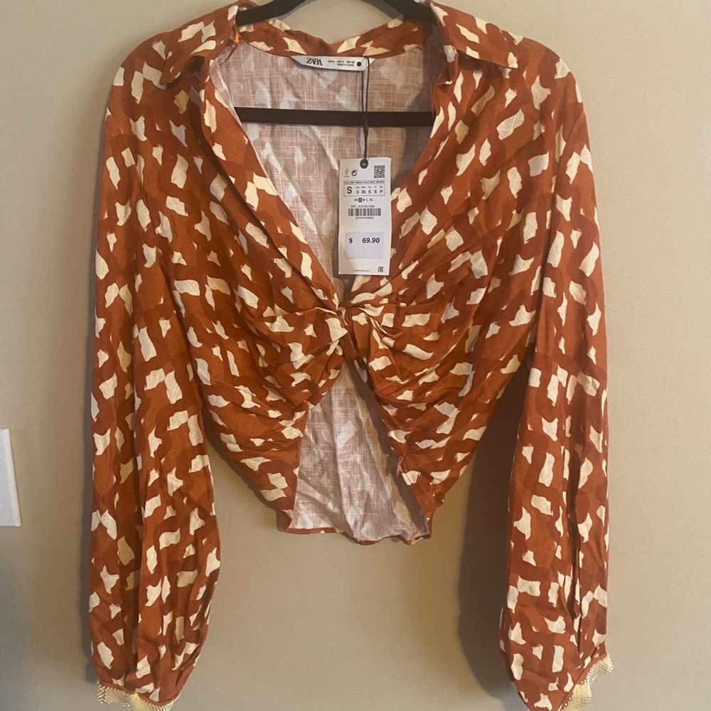 NWT Zara knotted top size small, rust and cream